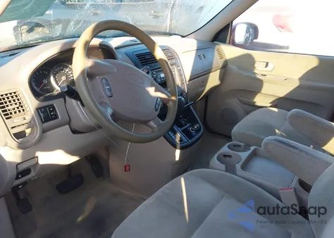 2005 Kia Sedona Ex/Lx z USA, uszkodzony, nr VIN KNDUP131756640377